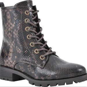 White Mountain Danvers Combat Bootie Brown Snakeskin Faux Leather 9M New